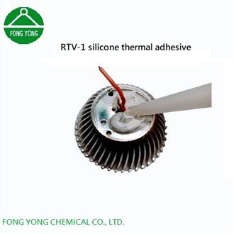 Бял автомобилен топлопреносен силиконов уплътнител